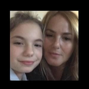 Meet your Posher, Samantha marie